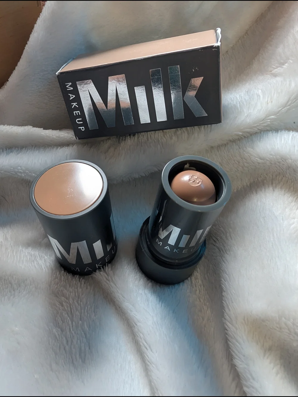Milk Makeup Quick Sculpt Creamy Matte Contour Stick & Luminous Highlighter Stick